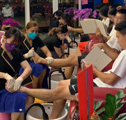 [西貢越式按摩案例]親友團相約來西貢越式洗髮按摩的第1張圖片
